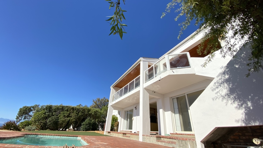 5 Bedroom Property for Sale in Simons Kloof Western Cape